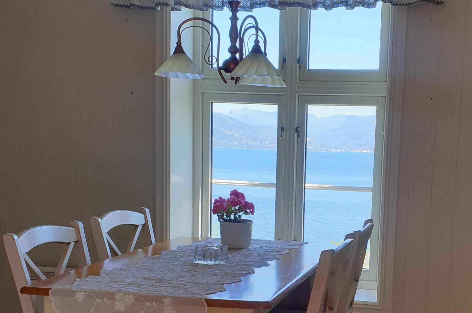 Irenegarden - Panorama Apartment Lauvstad Екстериор снимка