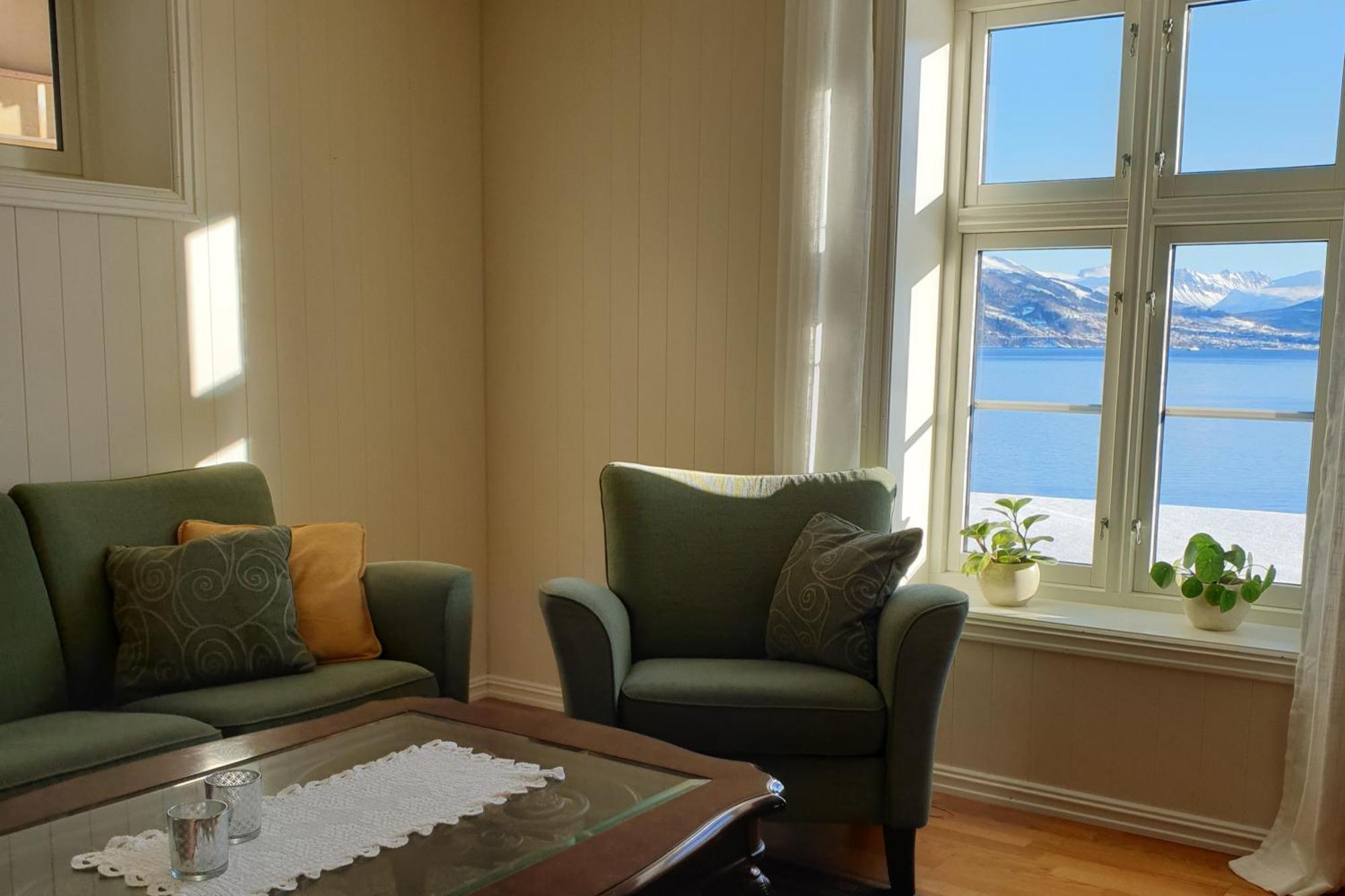 Irenegarden - Panorama Apartment Lauvstad Екстериор снимка